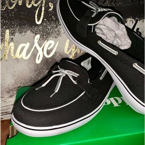 NEW Grasshoppers Windsor Black SlipOns (8W) $63